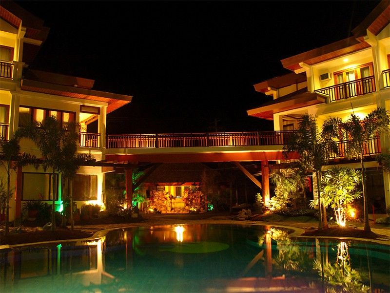 Boracay Tropics Resort Hotel Manoc-Manoc Bagian luar foto