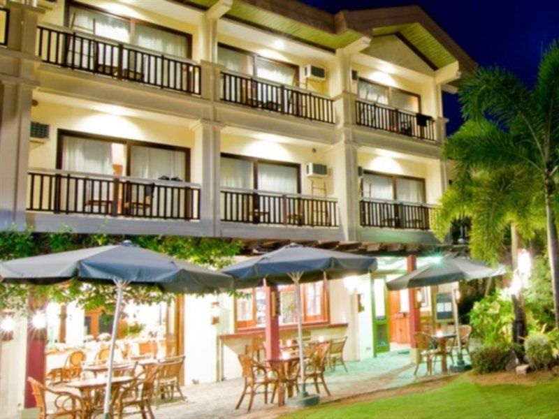 Boracay Tropics Resort Hotel Manoc-Manoc Bagian luar foto